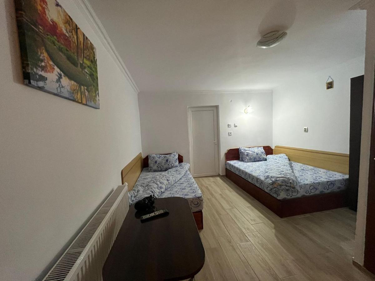 Hotel Casa Dina Băile Herculane Esterno foto