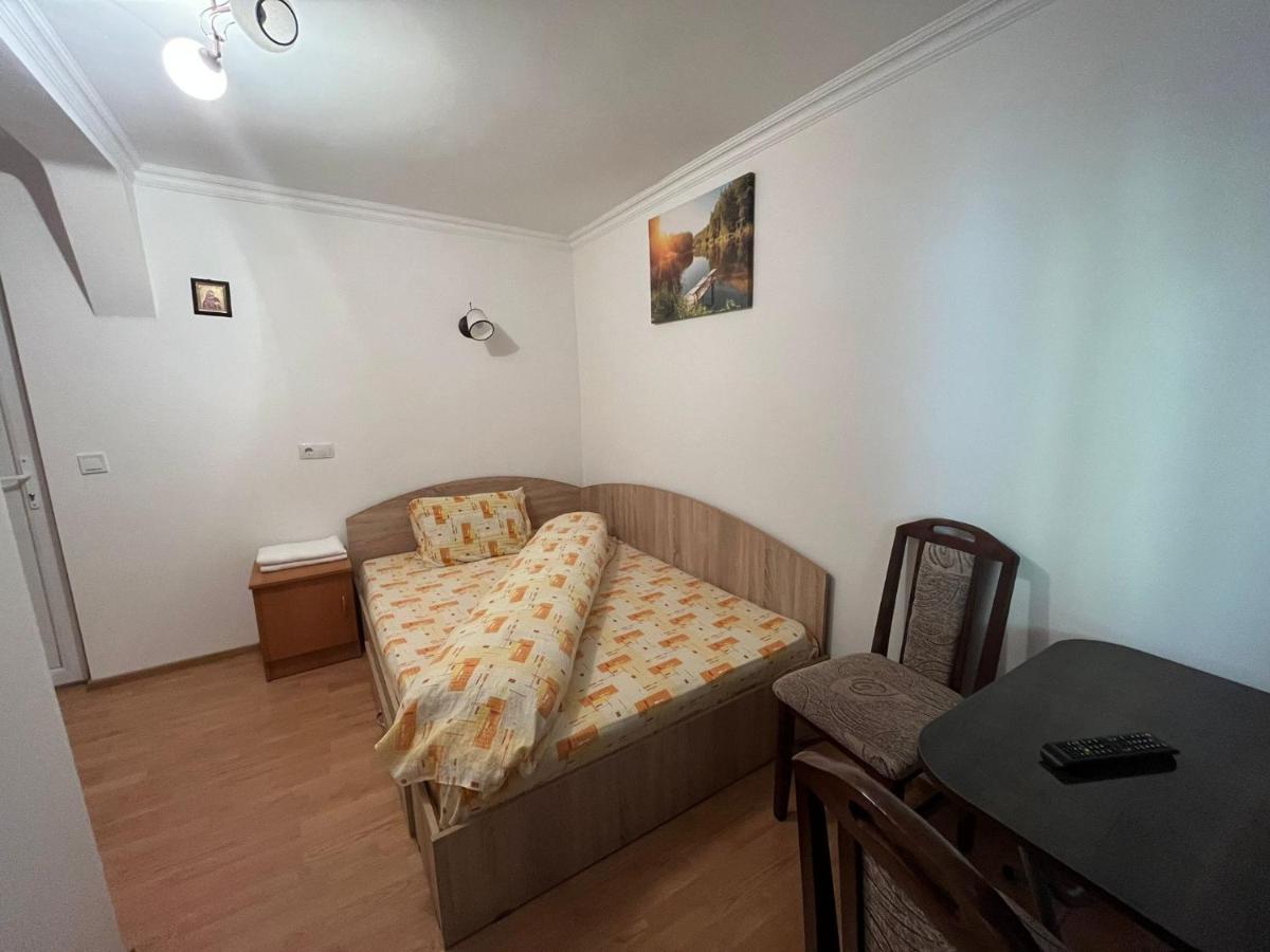Hotel Casa Dina Băile Herculane Esterno foto